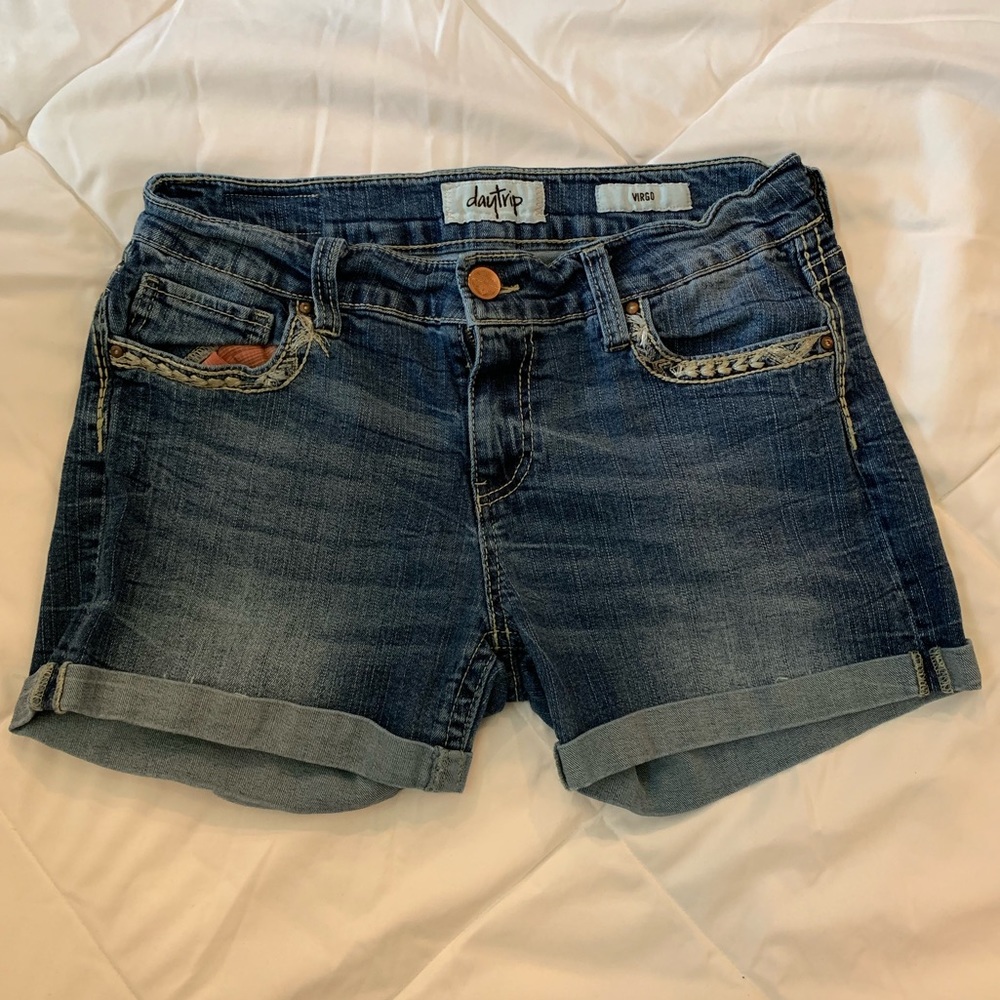 Daytrip Virgo Shorts